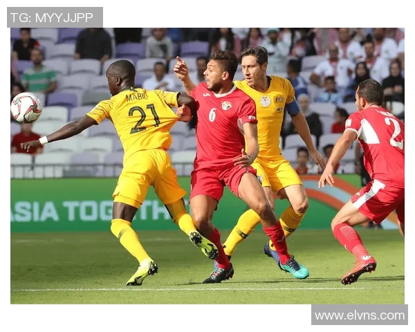 未来足坛之星:三位最具潜力的足球新星分析 未来足坛之星:三位最具潜力的足球新星分析